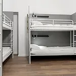 Nest Boutique * Bucarest