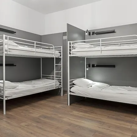 Hostel Nest Boutique *