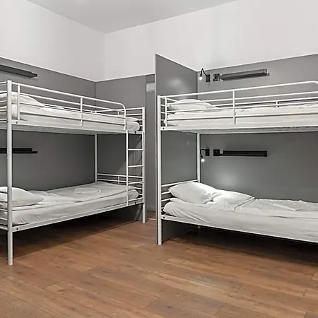 Nest Boutique Bukareszt