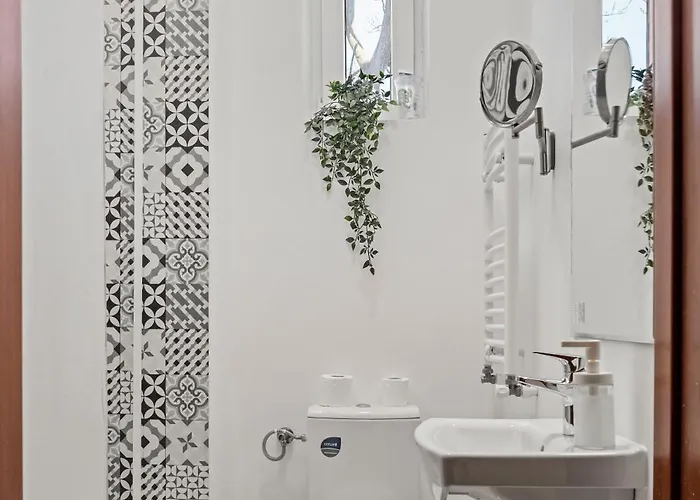 Nest Boutique * بوخارست