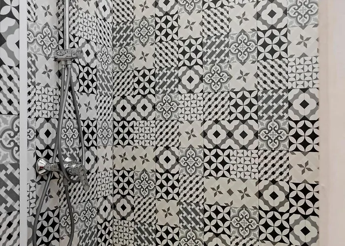 Nest Boutique * 布加勒斯特