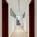 Nest Boutique
