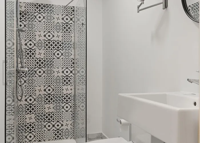 Nest Boutique * ブカレスト