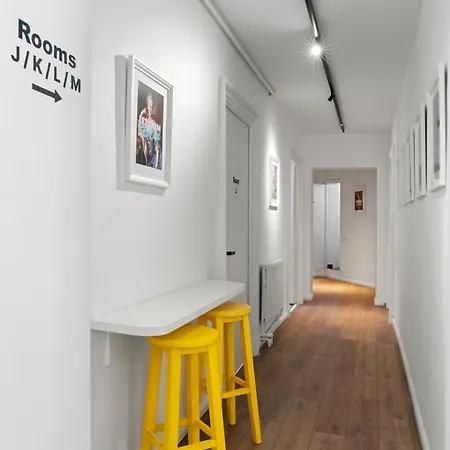 호스텔 Nest Boutique 부쿠레슈티